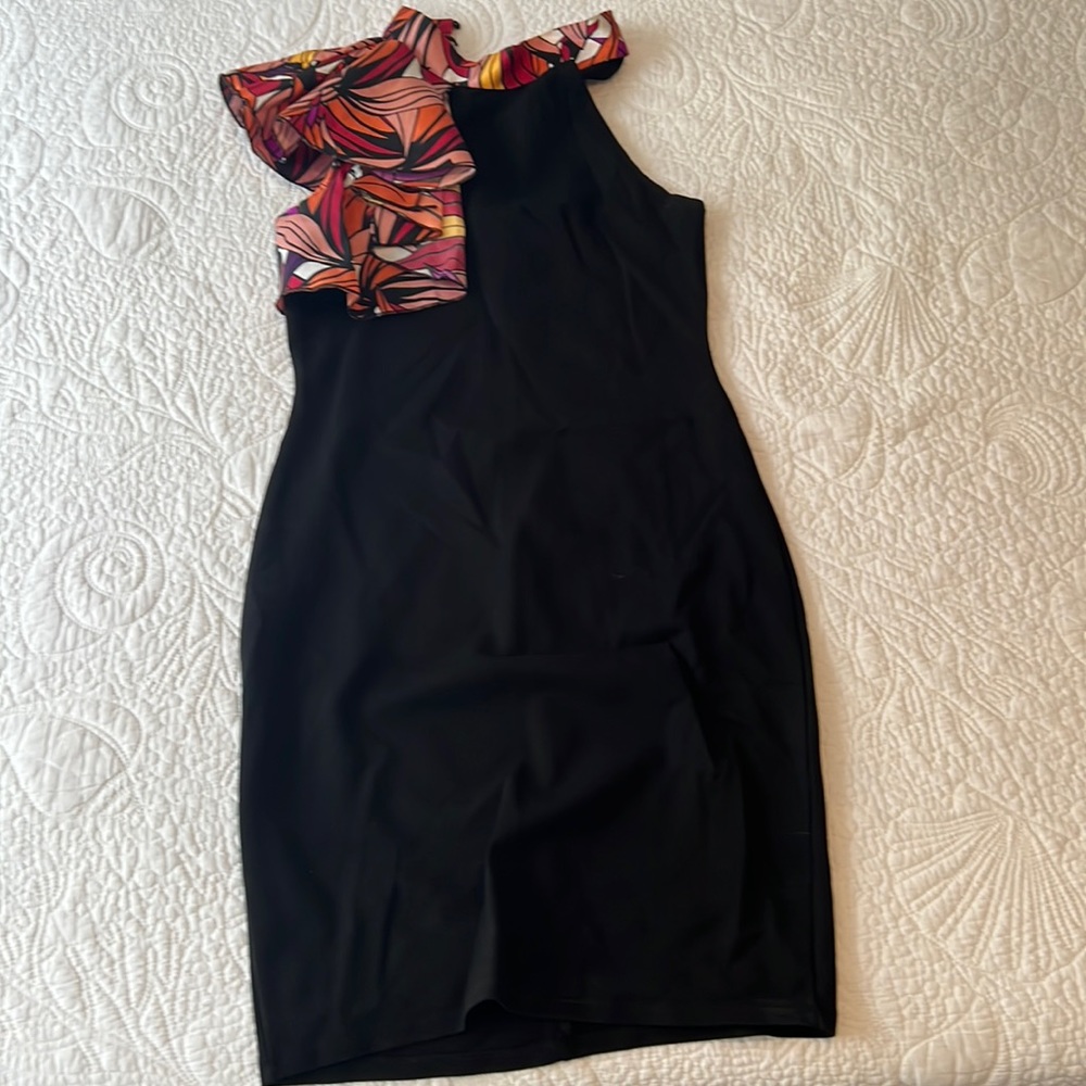 Black with colorful neck and shoulder Hot Gal brand sleeveless dress size Medium